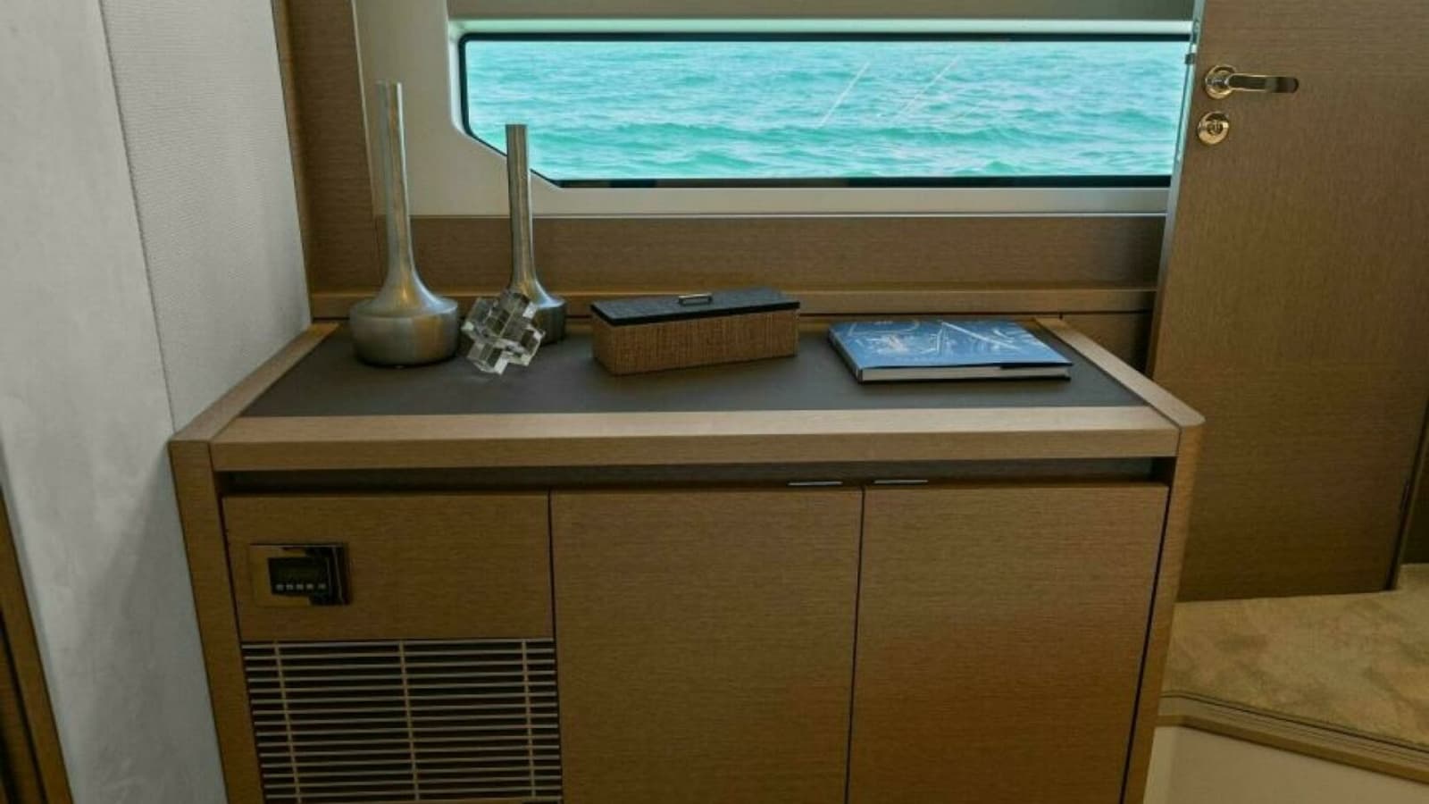 2022 59 Prestige Flybridge - How Sweet It Its - Master Head