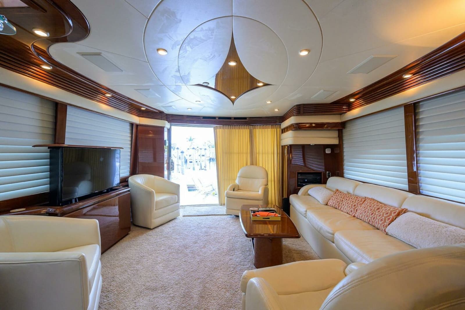 2005 Marquis 65 Motor Yacht