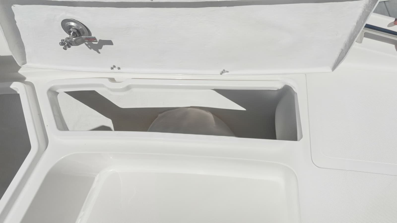 Spacious Storage Compartment