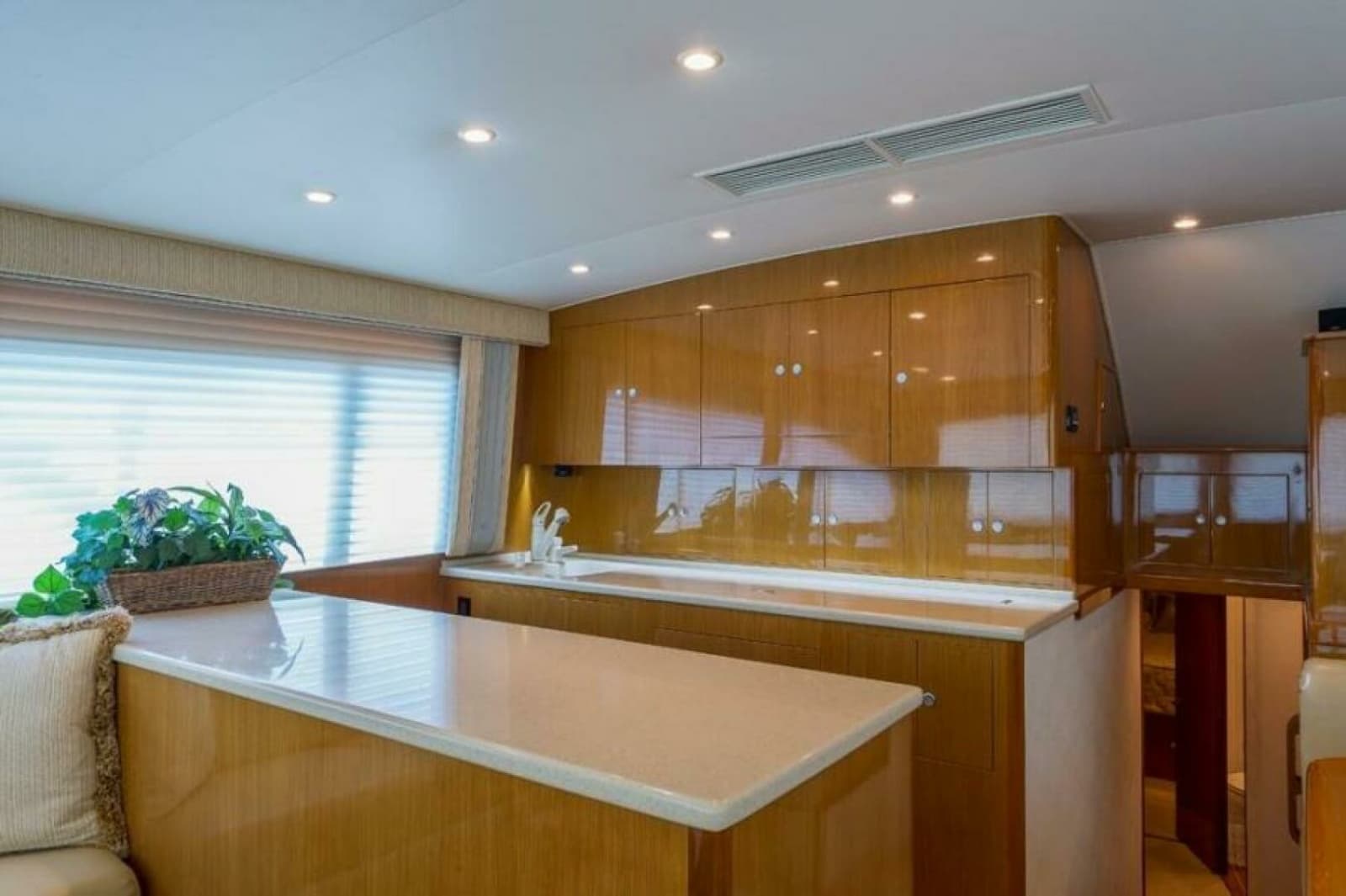Post 53 - Ros Lyn -Galley