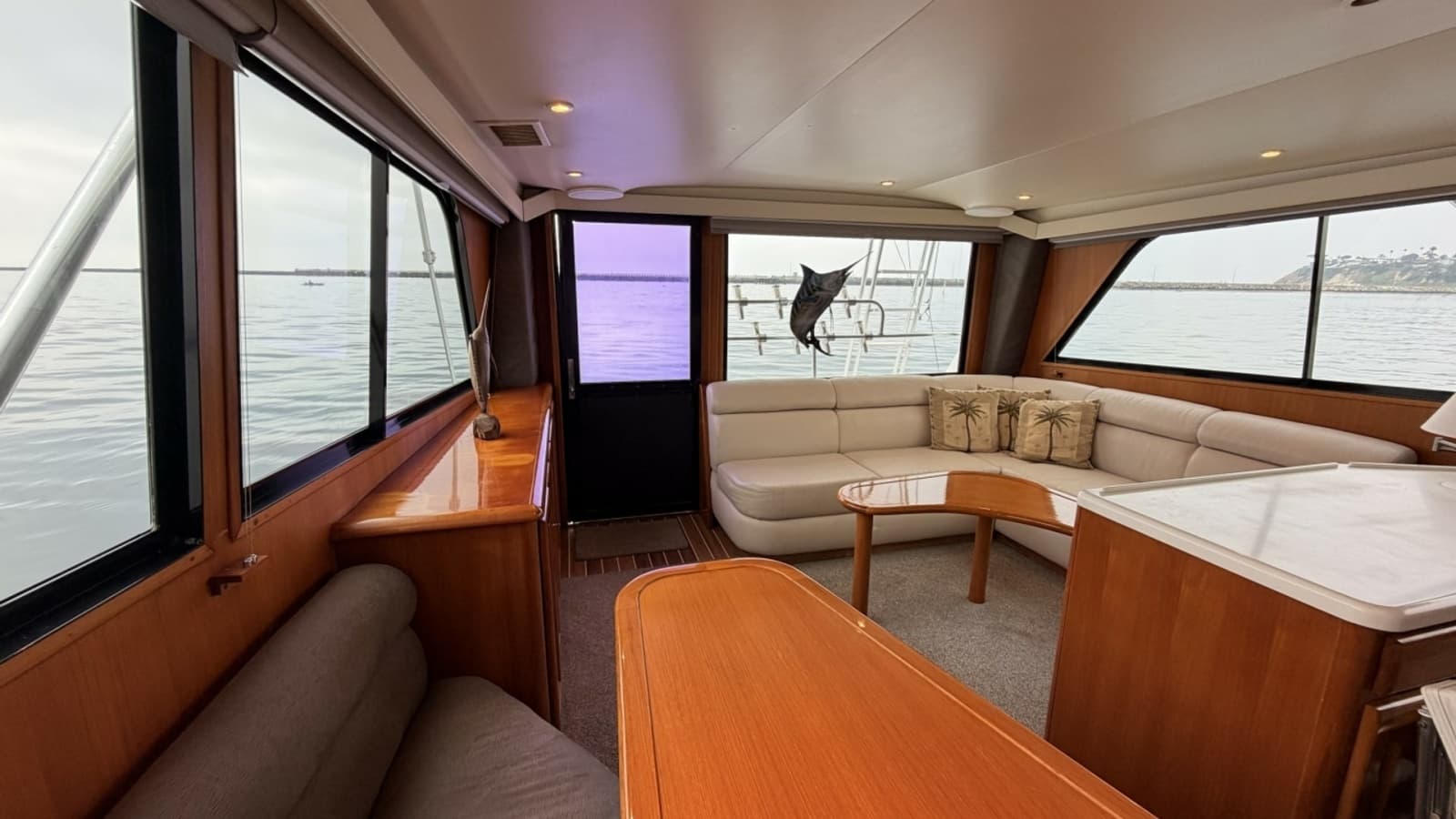 1994 Viking 50 Convertible "Wild Rice" - Spacious Interior Salon with Panoramic Views