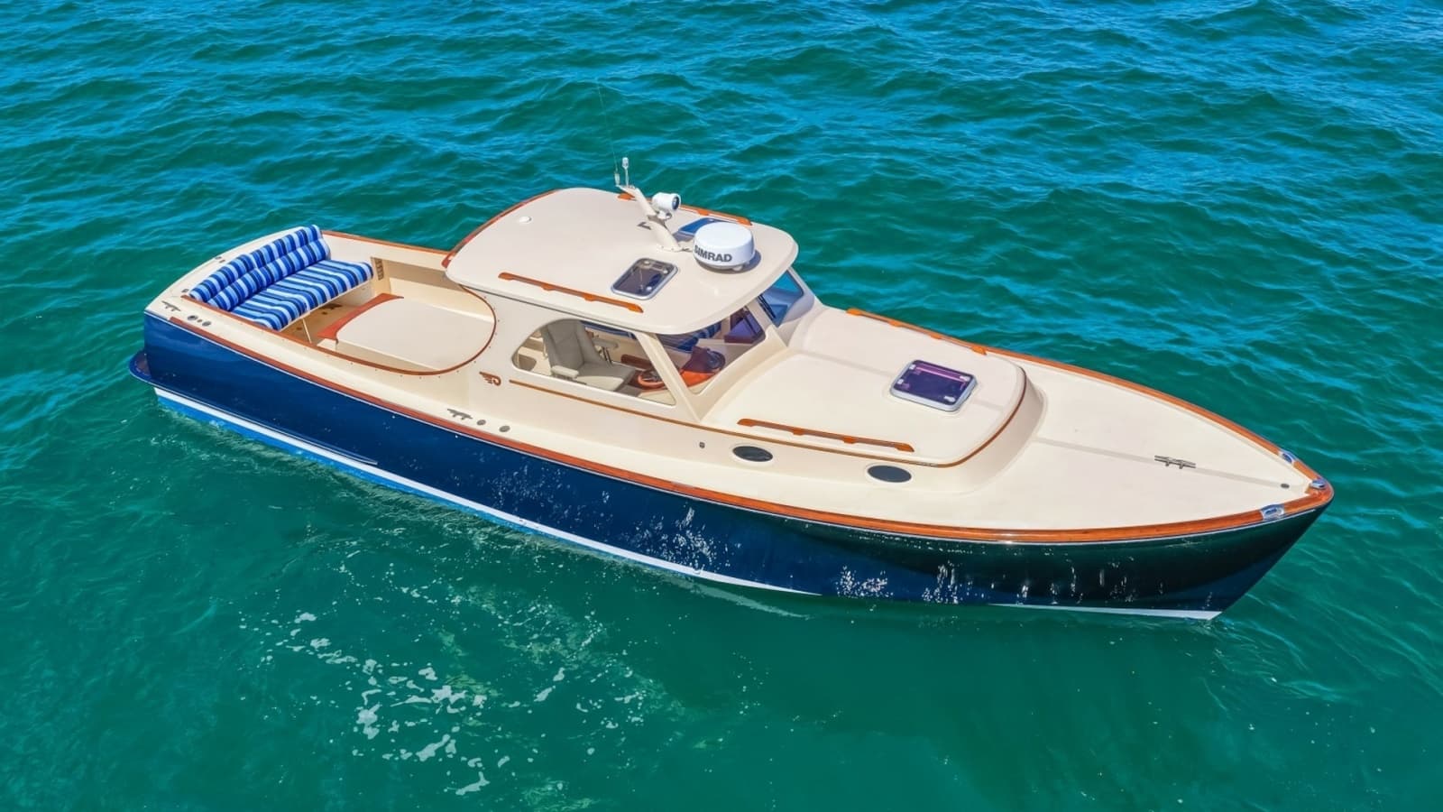 1998 36 Hinckley Picnic Boat Starboard