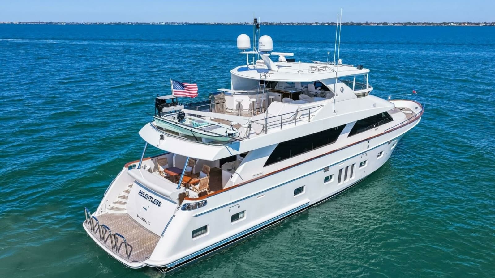 2010 83 Ocean Alexander Motor Yacht 'Relentless'