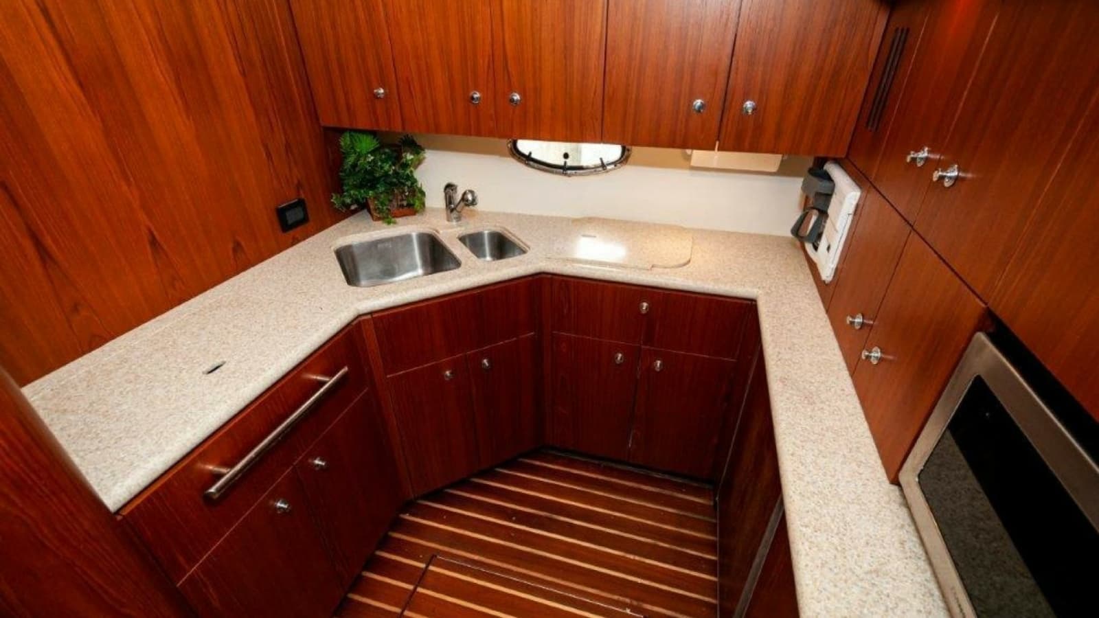 2003 Tiara Yachts 4200 Open Kingfisher Galley 2