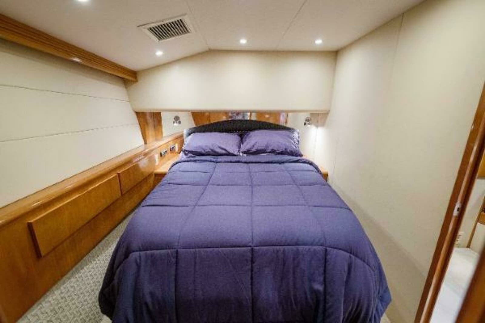 Hatteras 50 Tide Up II - Master Stateroom