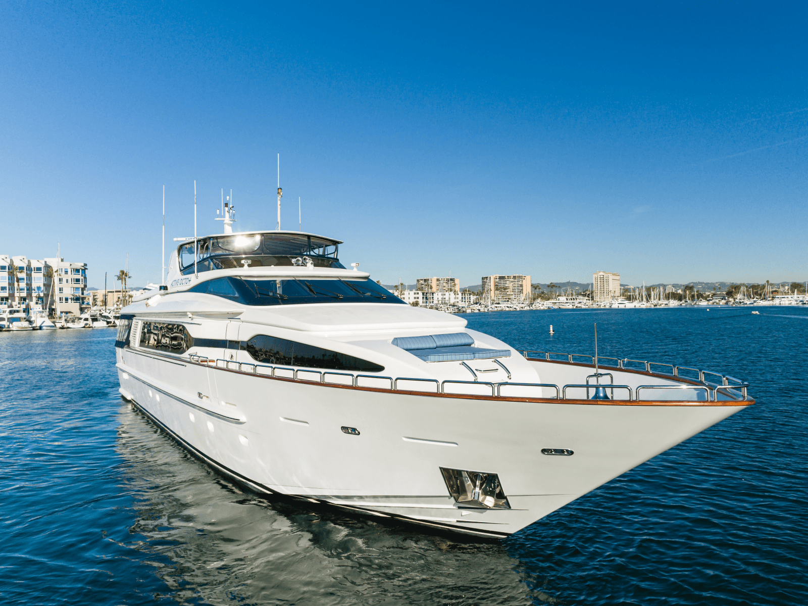 2002 Destiny 104 Raised Pilothouse