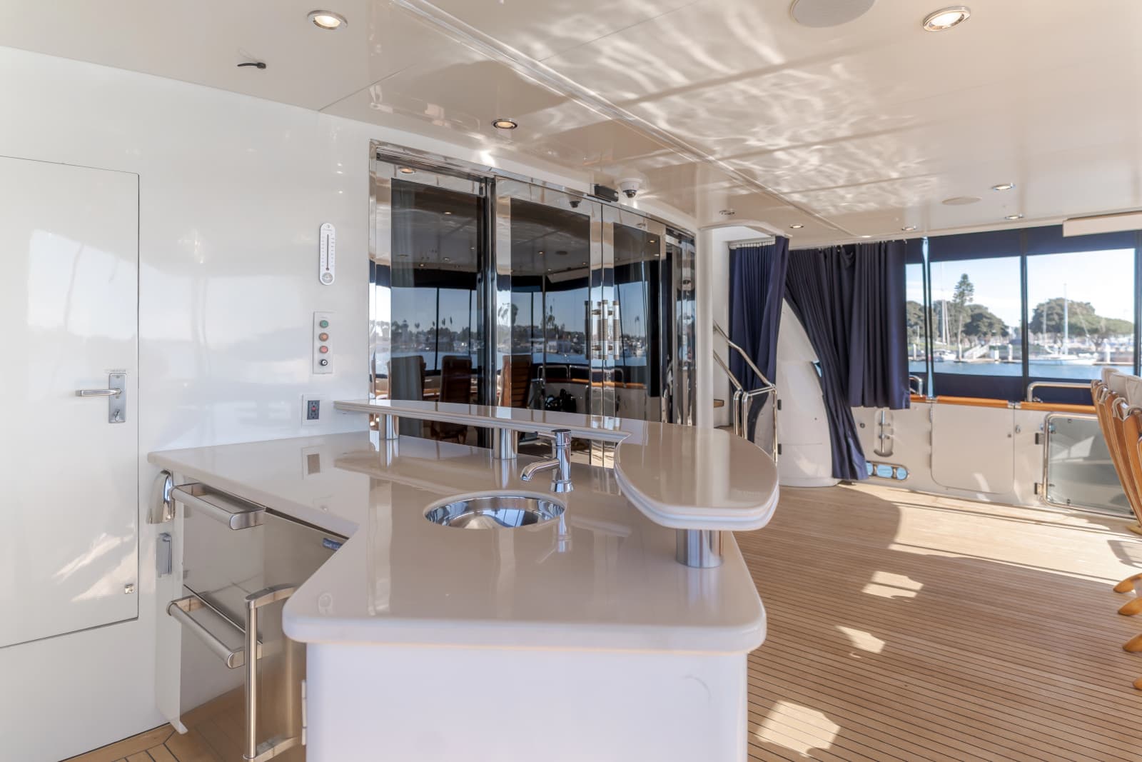 2002 Destiny 104 Raised Pilothouse