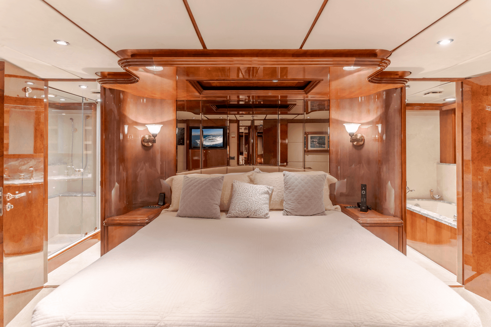 2002 Destiny 104 Raised Pilothouse