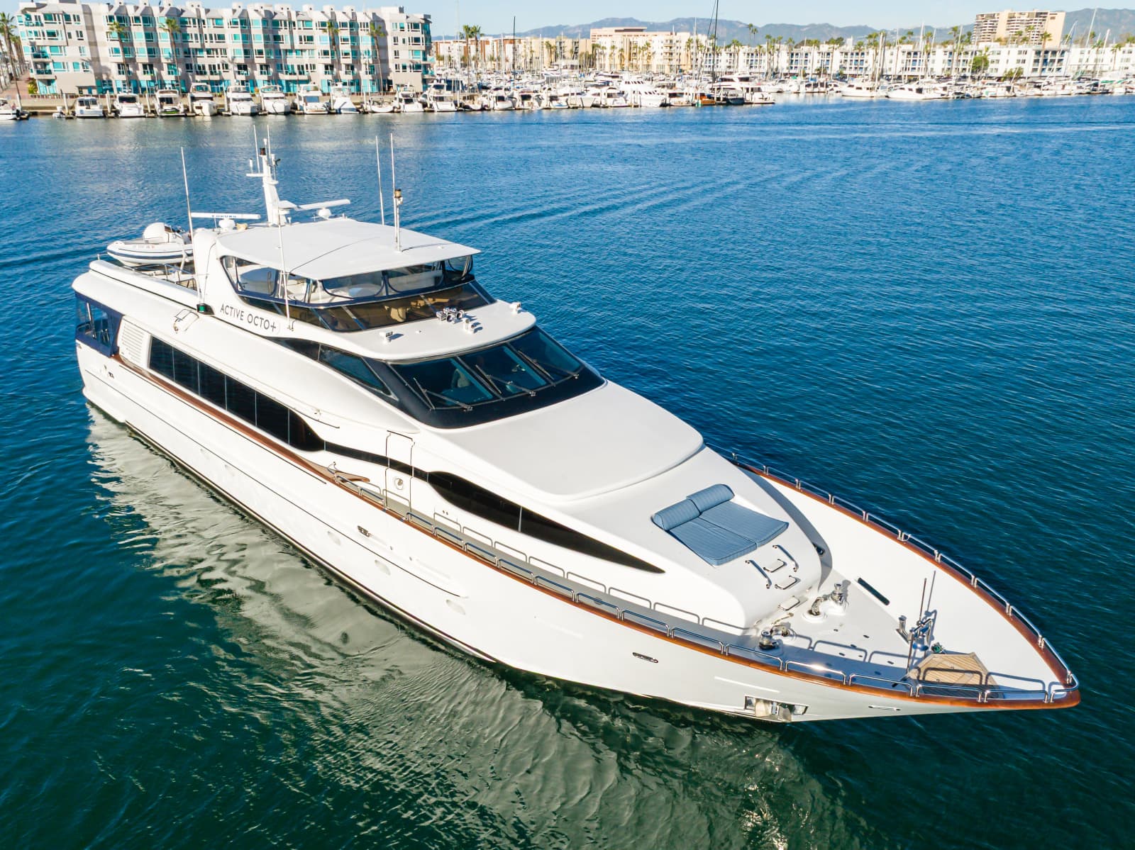 2002 Destiny 104 Raised Pilothouse