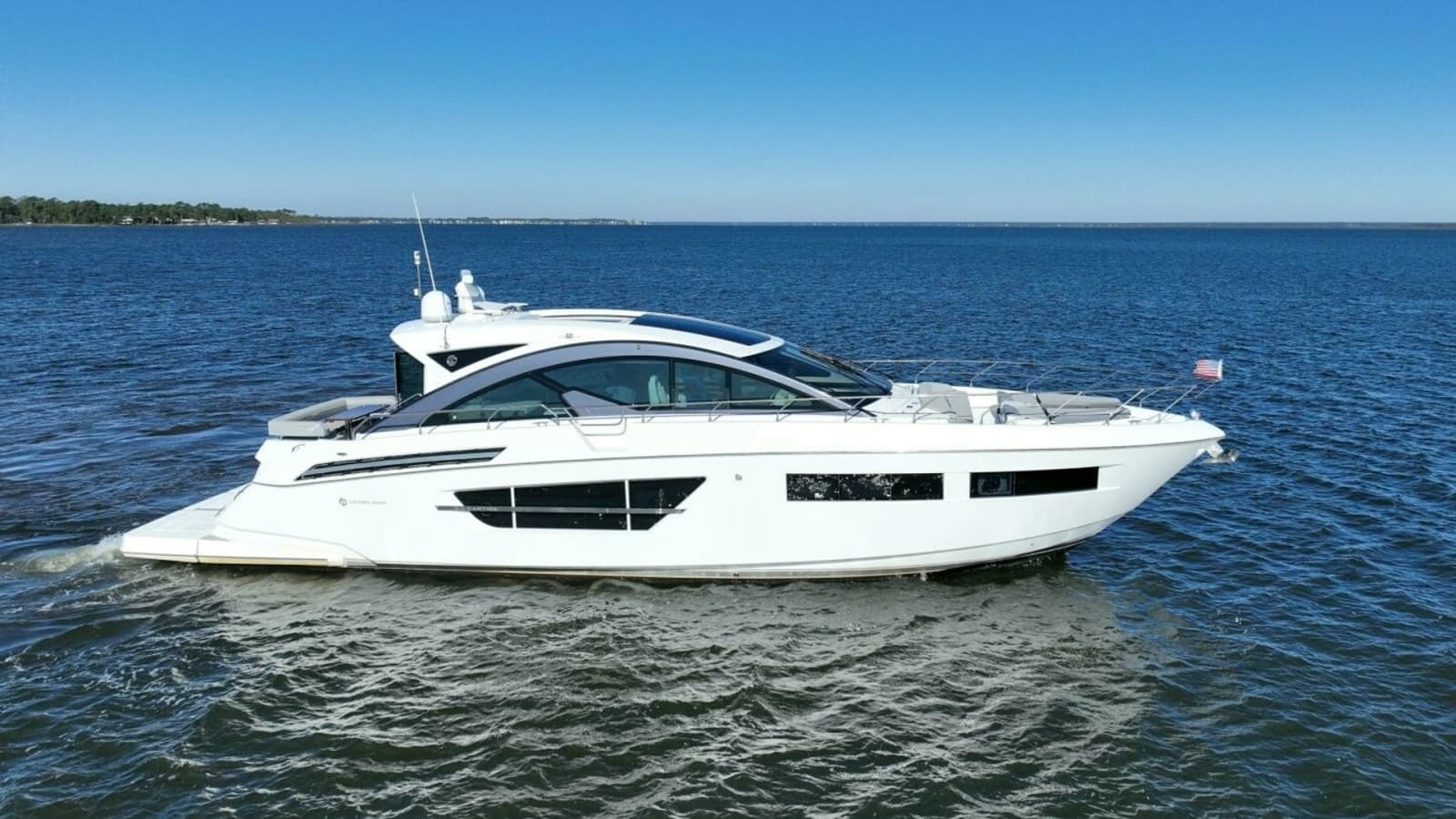 2020 Cruisers Yachts- HARPER BELL-