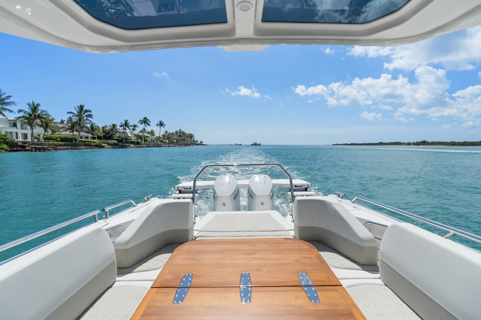 2027 Nimbus Sport Tender 42