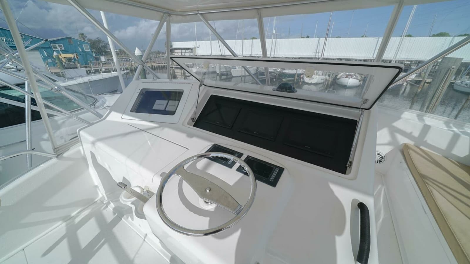 2007 Viking 45 Convertible Bad Habits