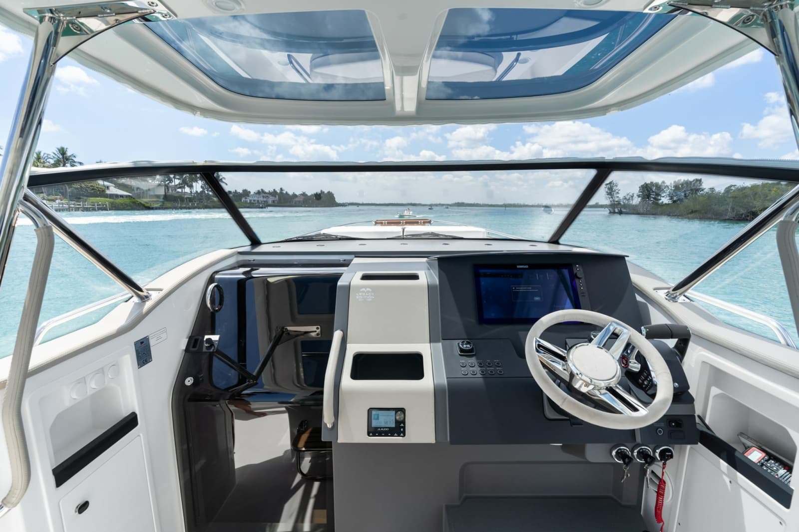 2027 Nimbus Sport Tender 42
