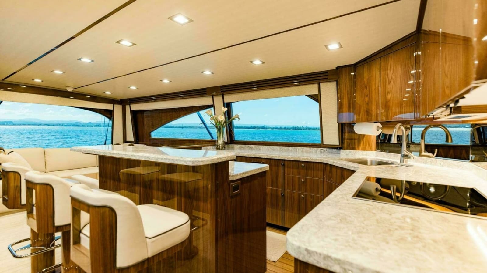 2020 Viking 72 Enclosed Bridge