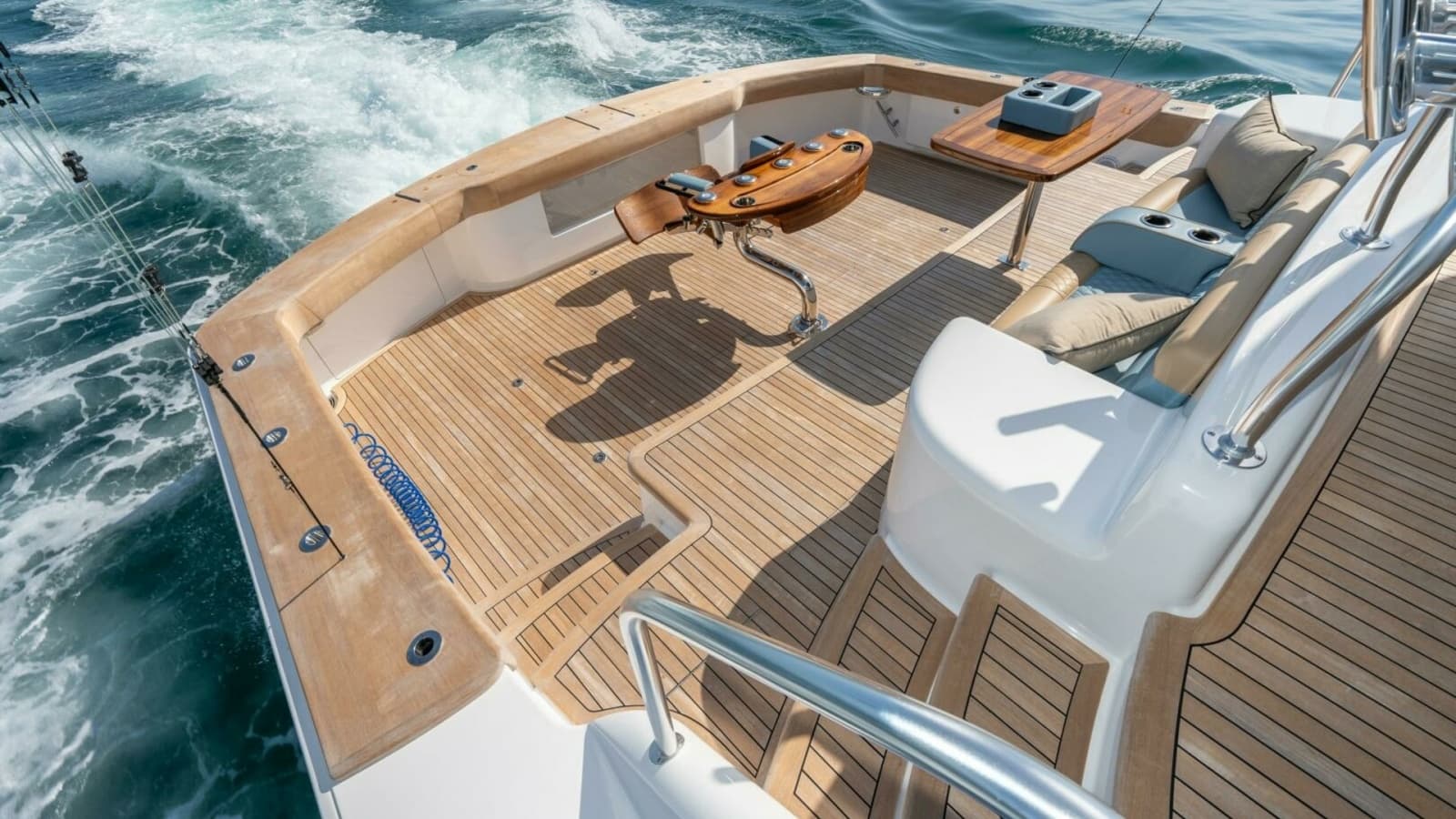 2025 Viking 90C "Zatara"