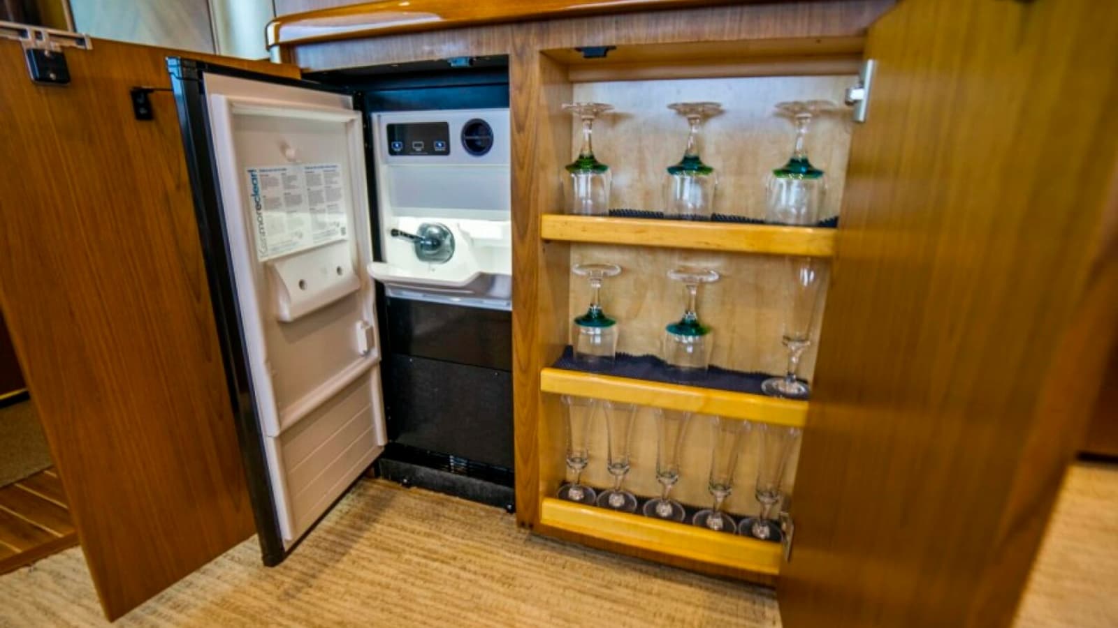 Salon Beverage Center with Glassware Storage