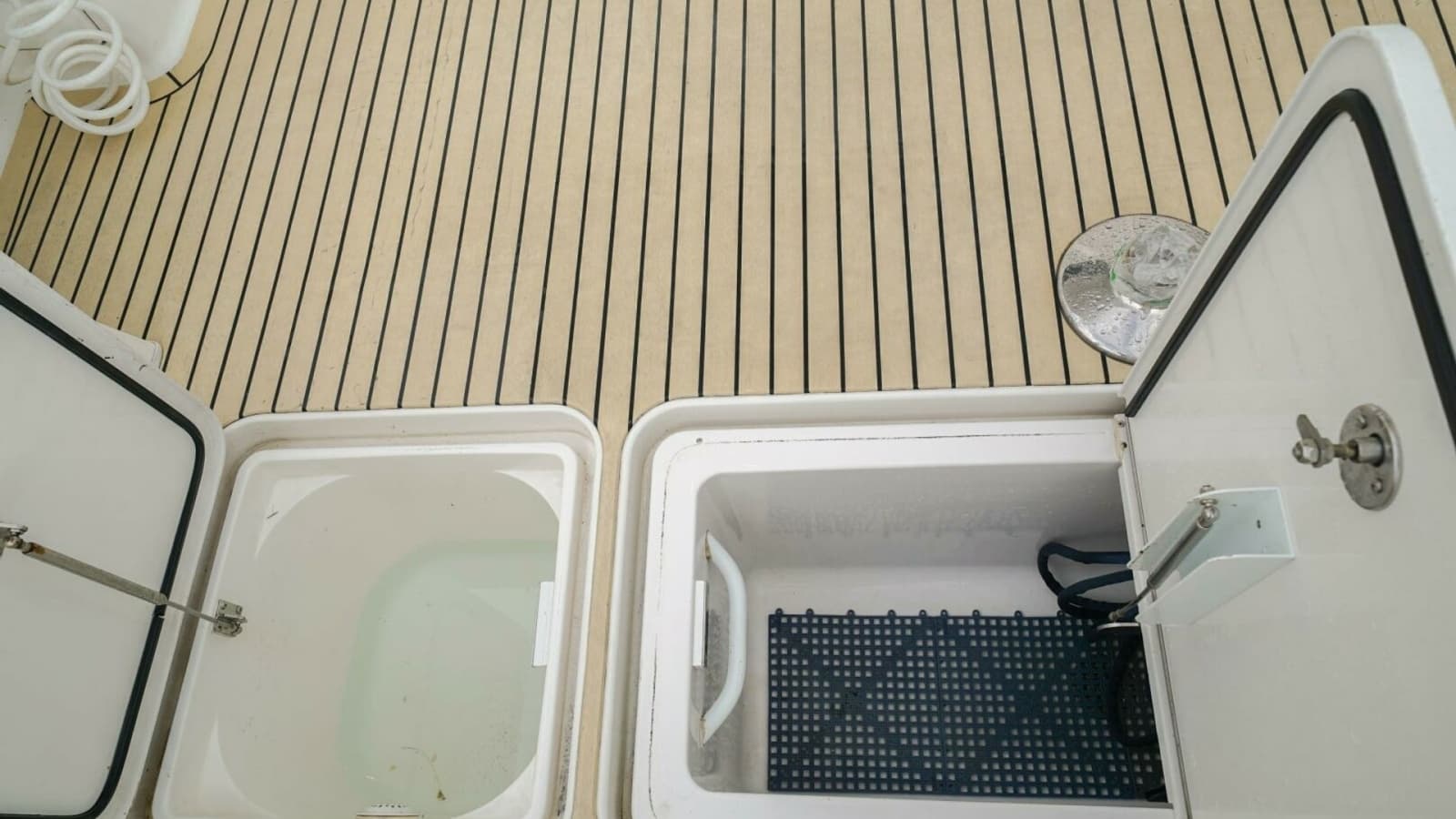 2007 Viking 45 Convertible Bad Habits