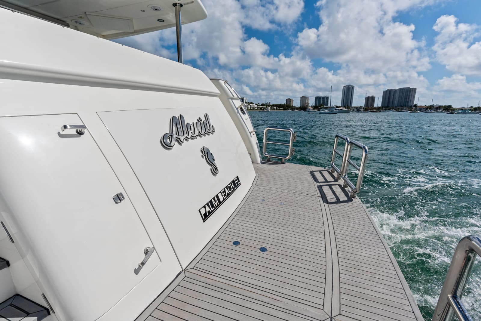 2005 Johnson 87' Motor Yacht