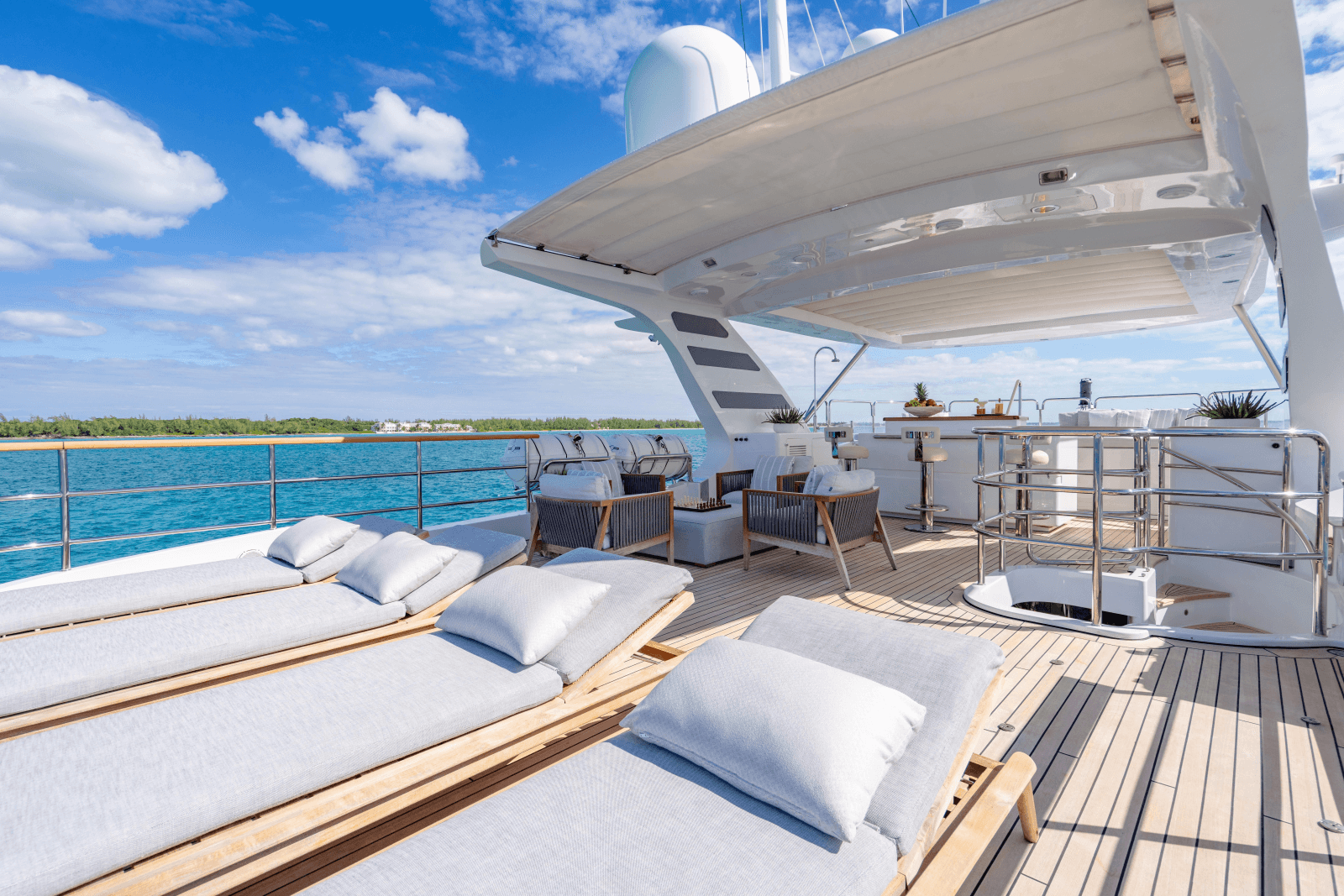2011 Benetti Classic 121