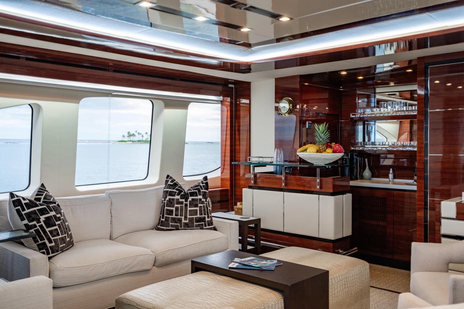 2011 Benetti Classic 121