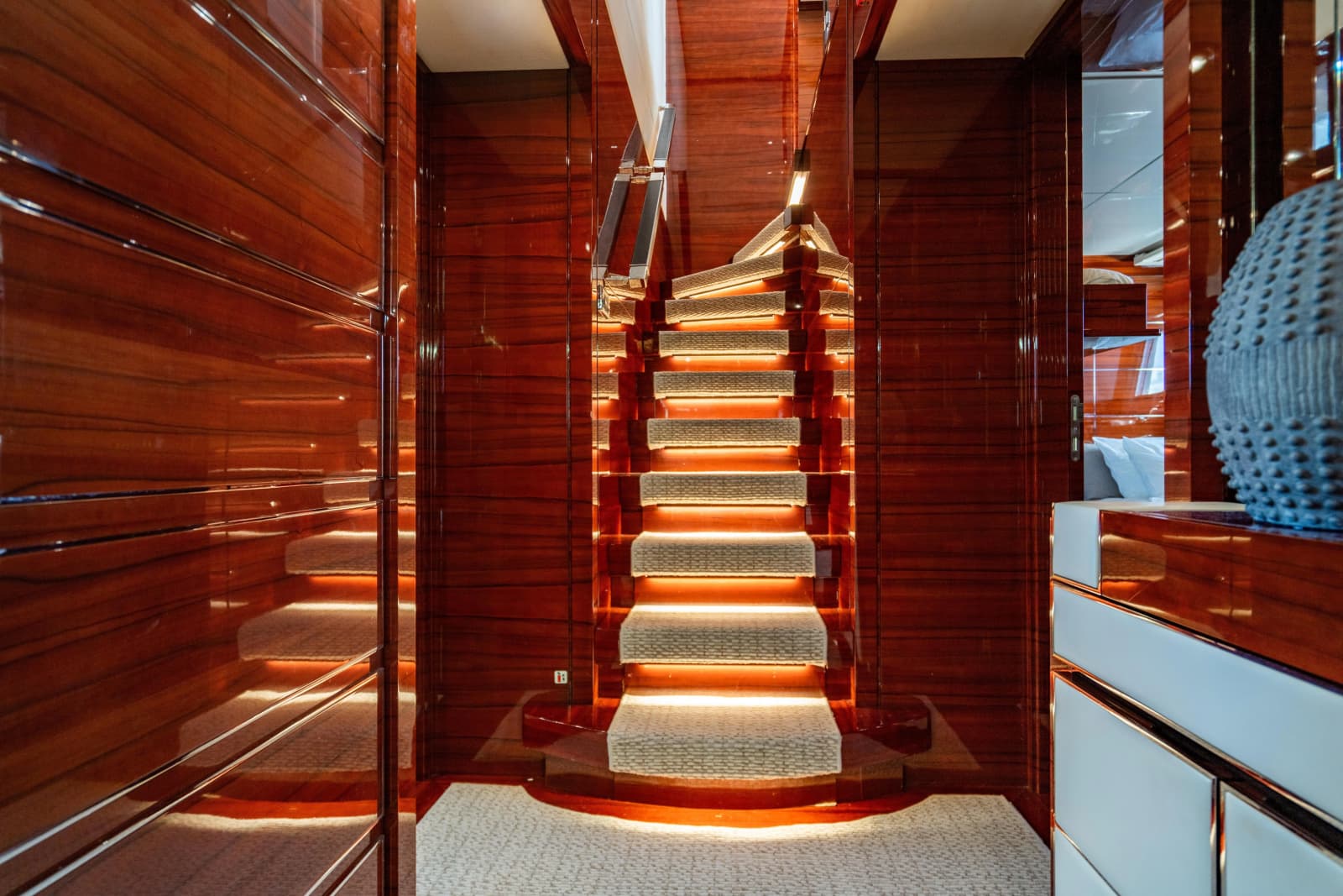 2011 Benetti Classic 121