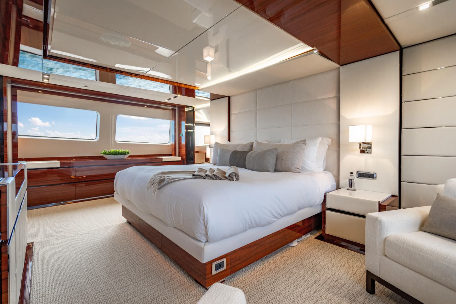 2011 Benetti Classic 121