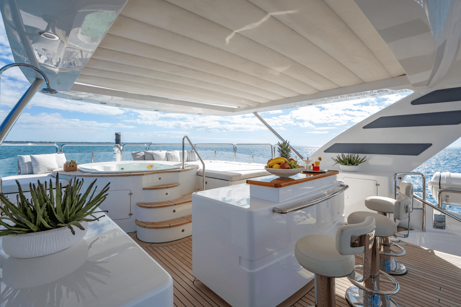 2011 Benetti Classic 121
