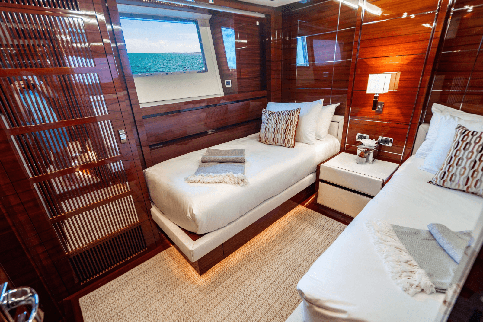 2011 Benetti Classic 121