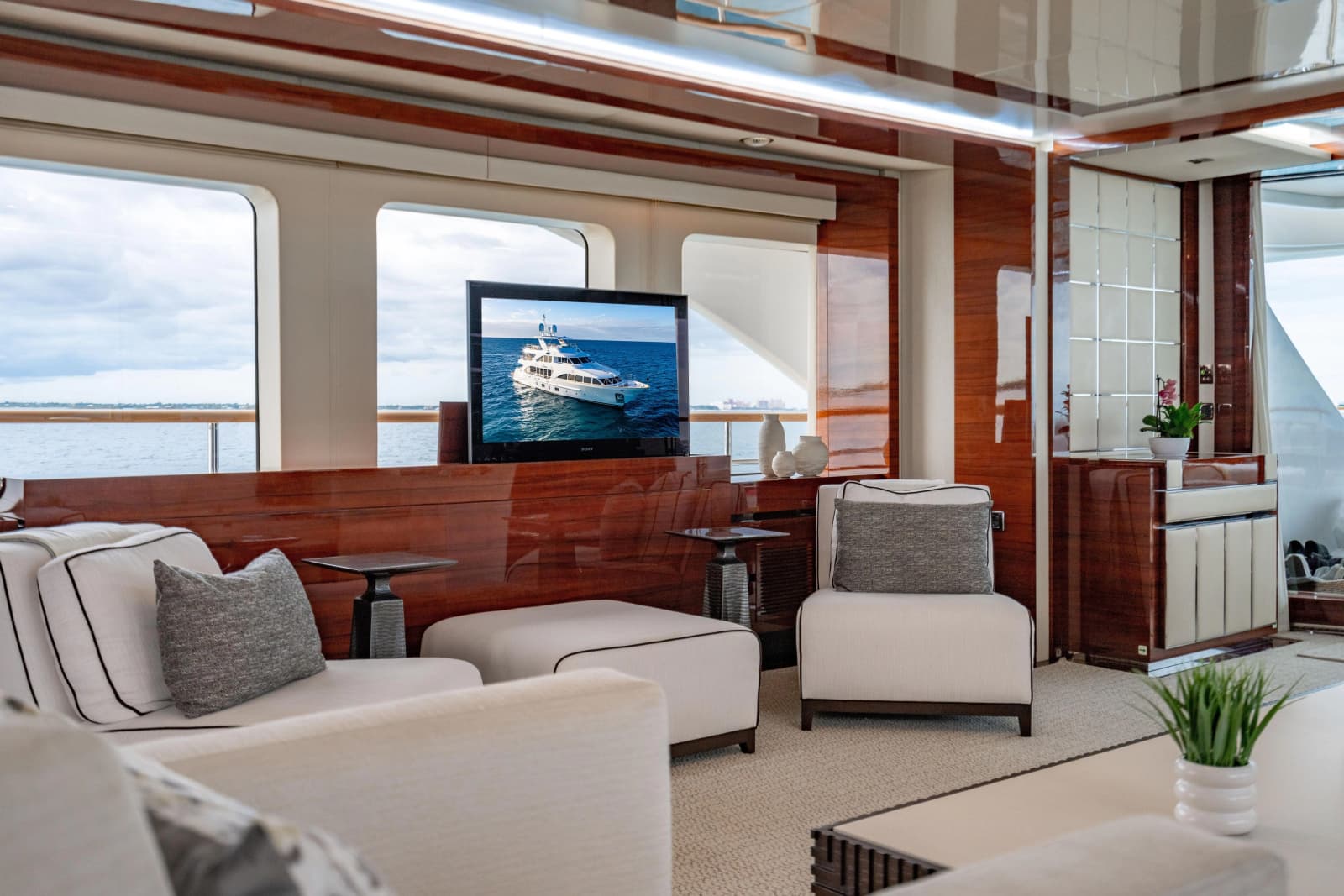 2011 Benetti Classic 121