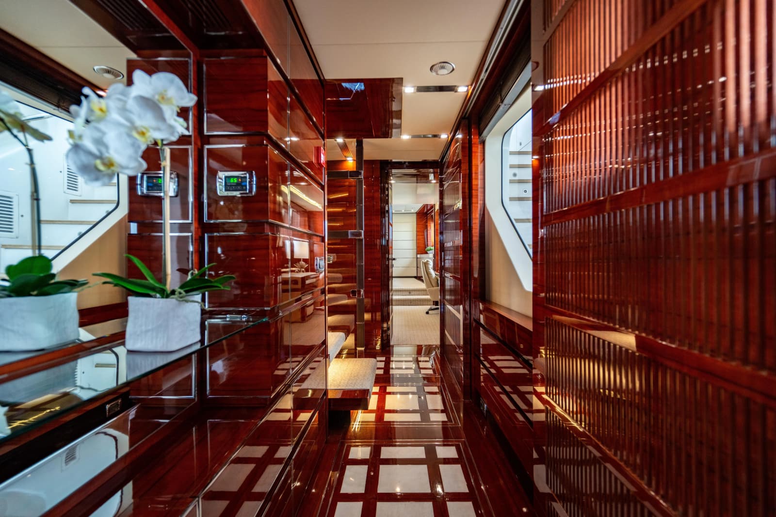 2011 Benetti Classic 121