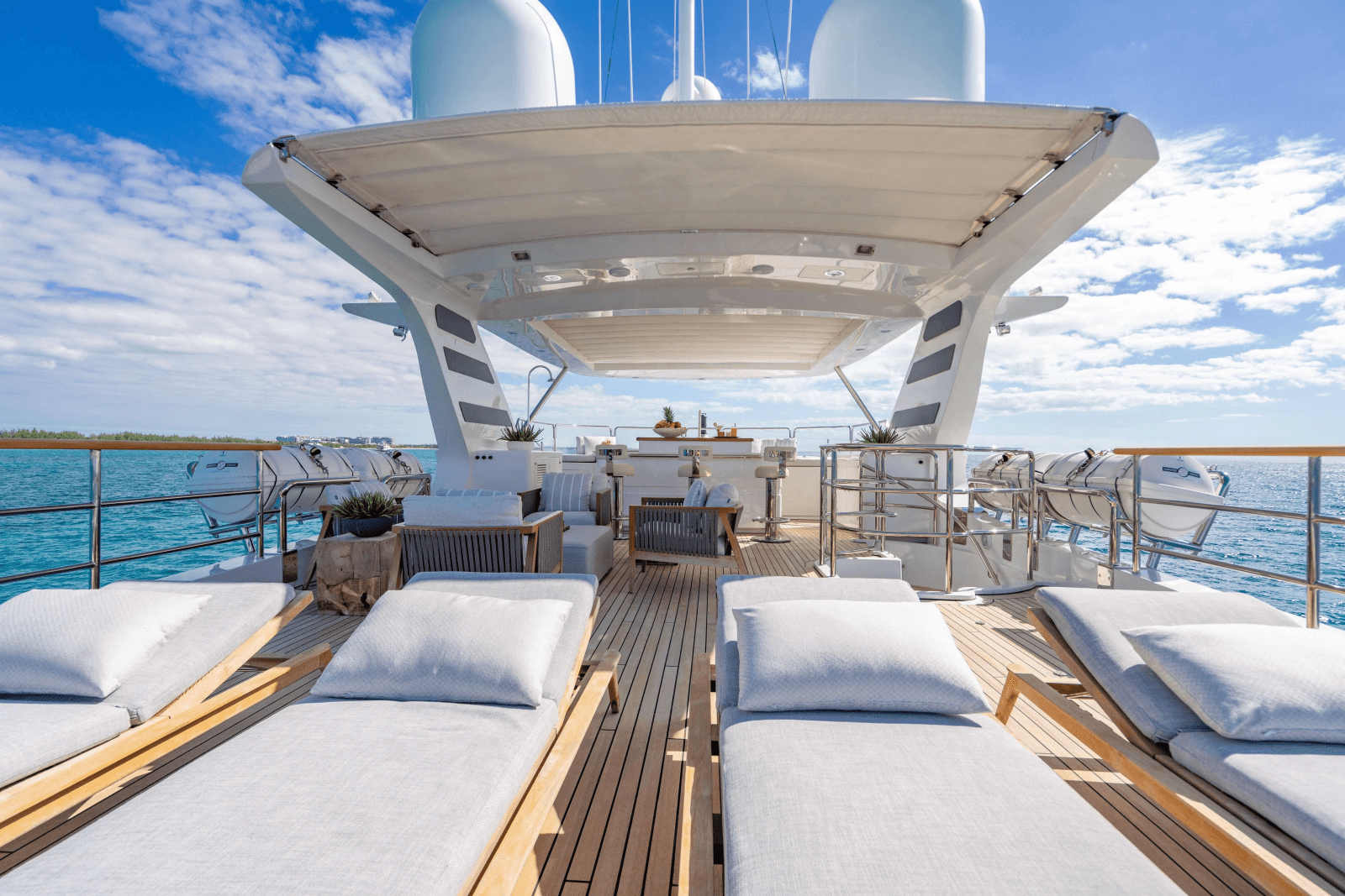 2011 Benetti Classic 121