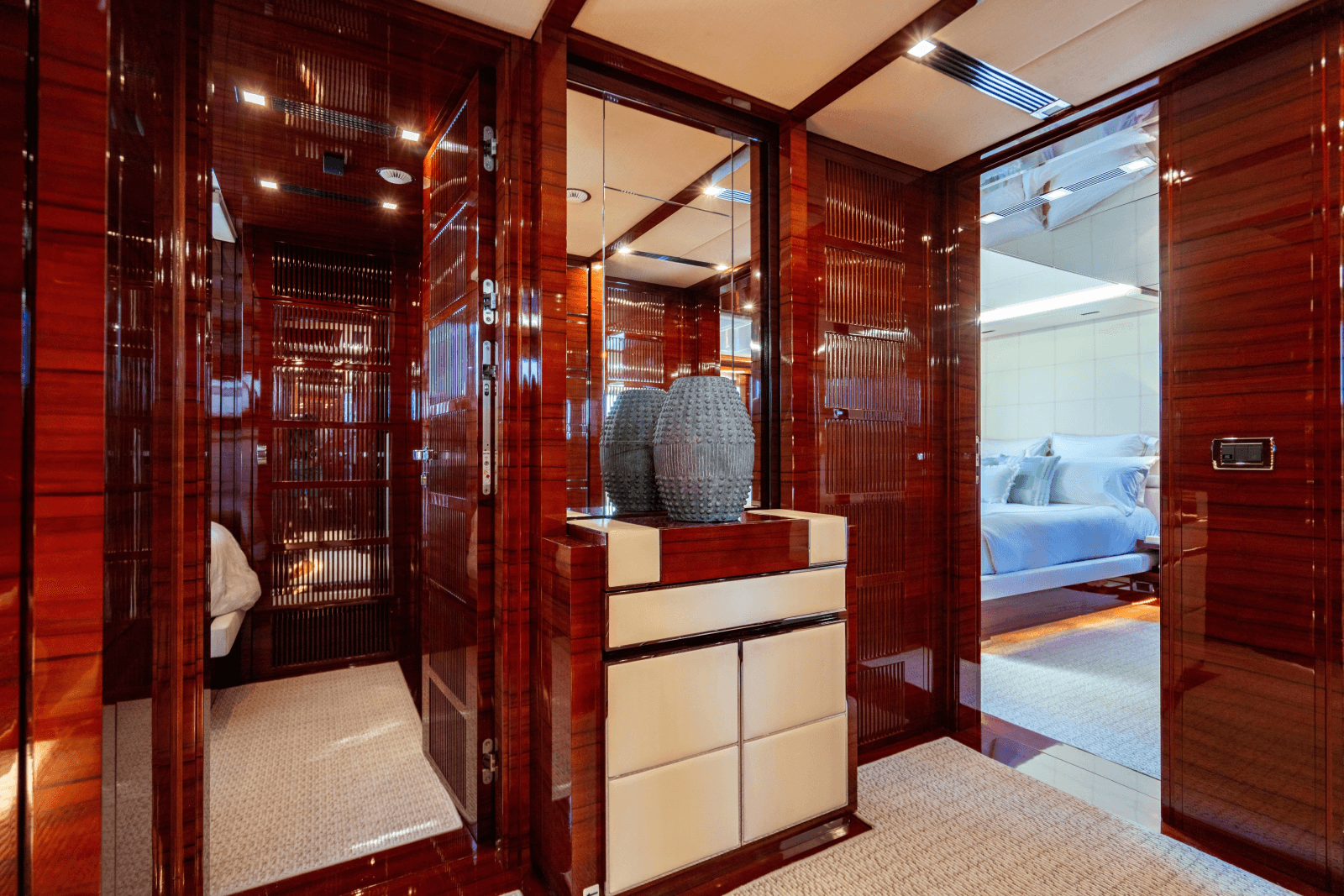 2011 Benetti Classic 121