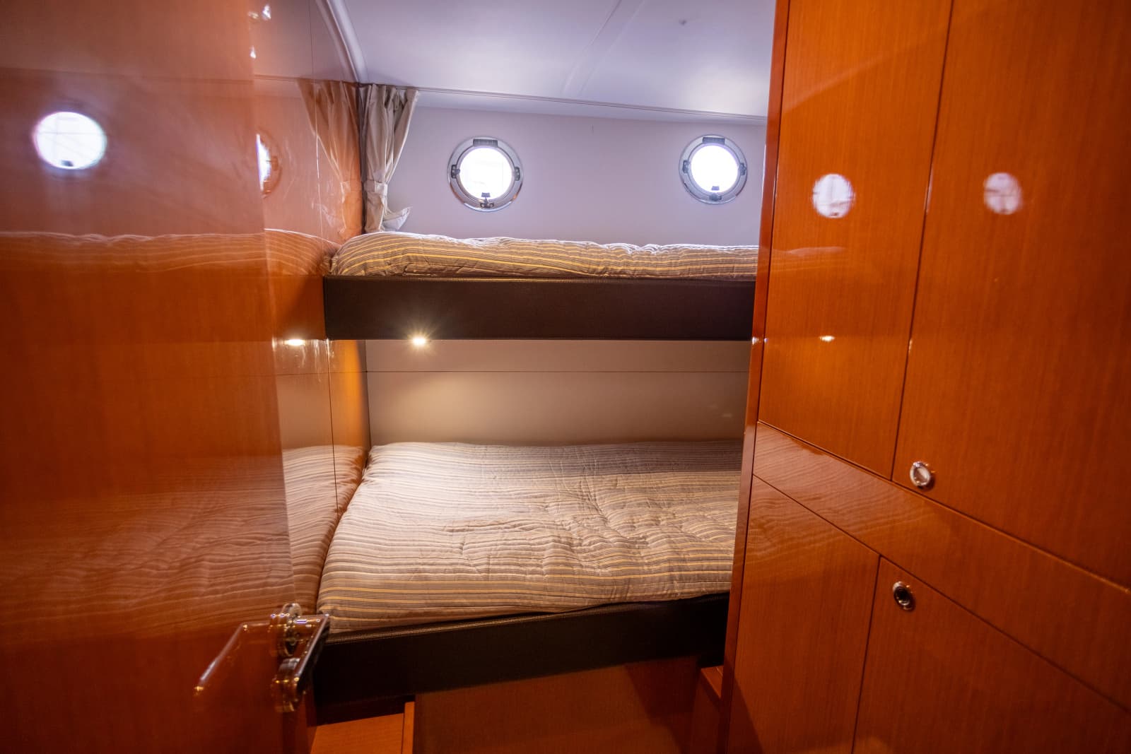2017 Beneteau Swift Trawler 50