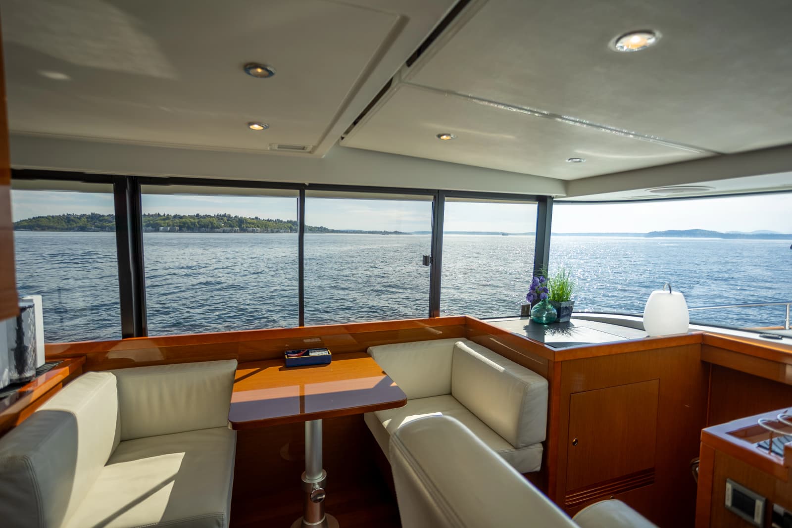 2017 Beneteau Swift Trawler 50