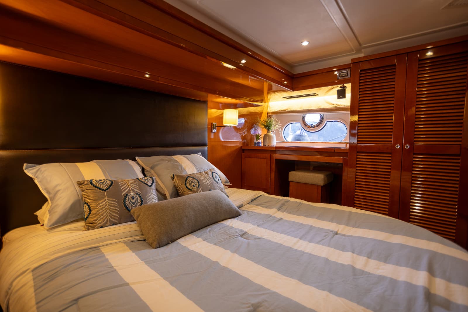 2017 Beneteau Swift Trawler 50