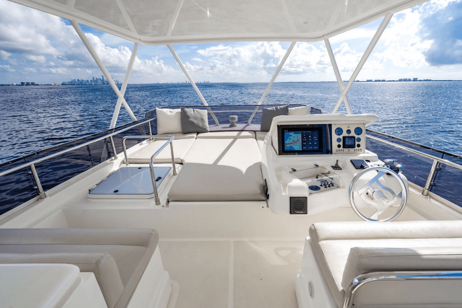 2012 Ferretti Yachts 62 FLY