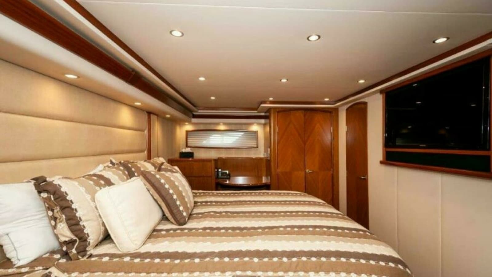 2012 76 Viking Sky Bridge Barefoot Drive Master Stateroom (5)