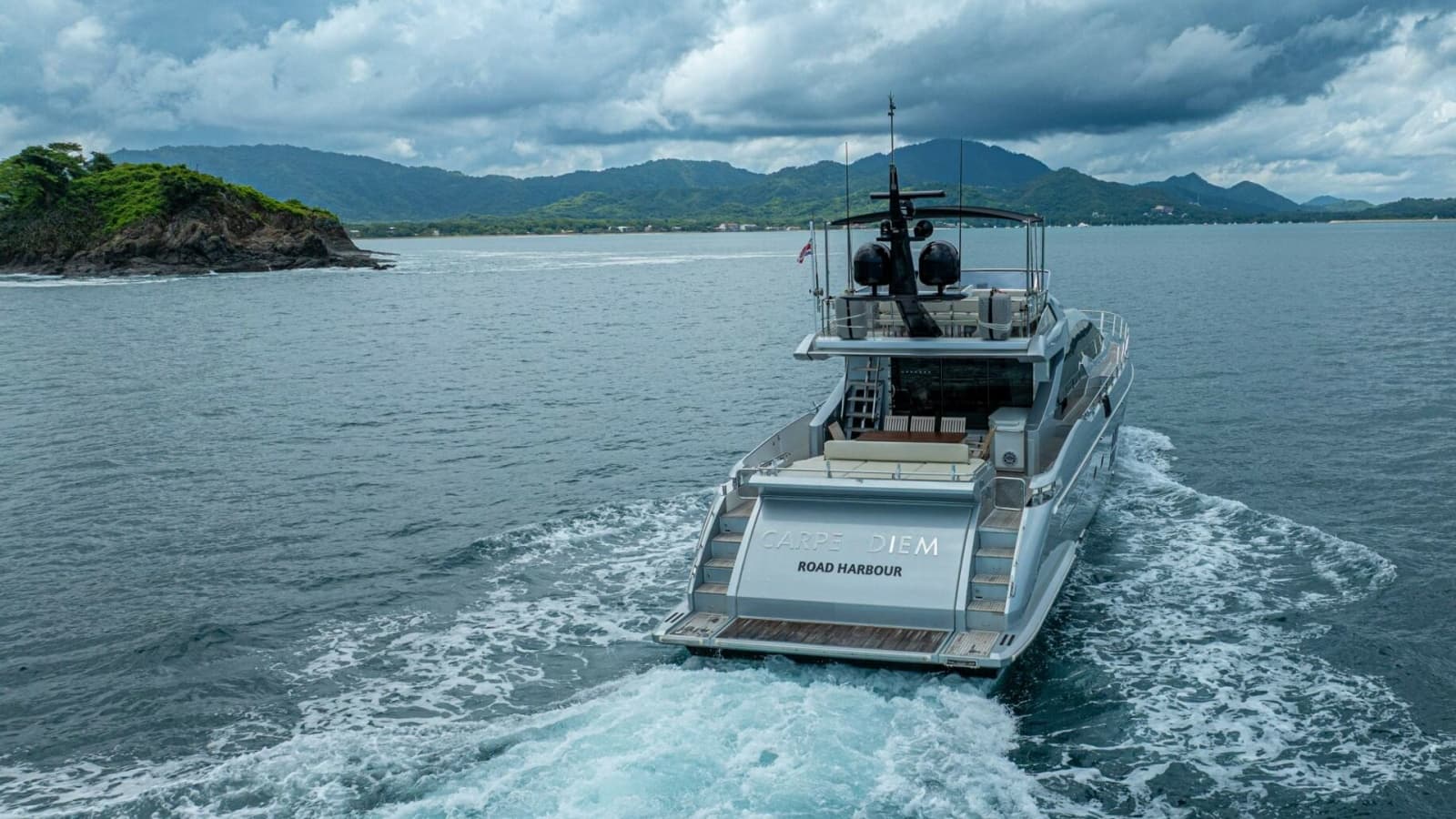 2017 Azimut 77 "Carpe Diem"