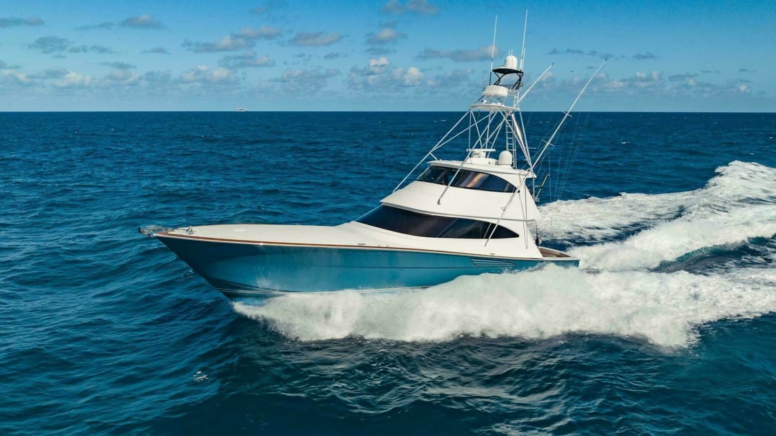 2020 Viking 72 Enclosed Bridge