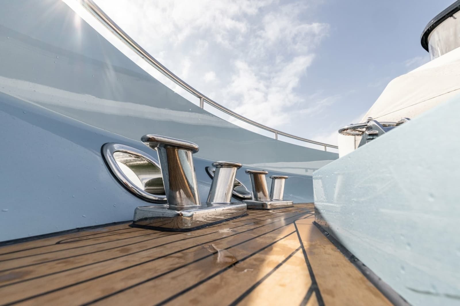 Steeler 72 TWO BUBBLES - Exterior