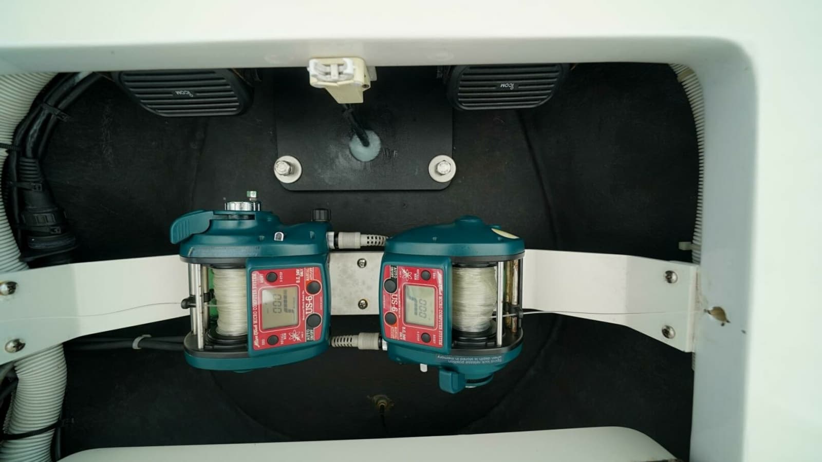 2007 Viking 45 Convertible Bad Habits