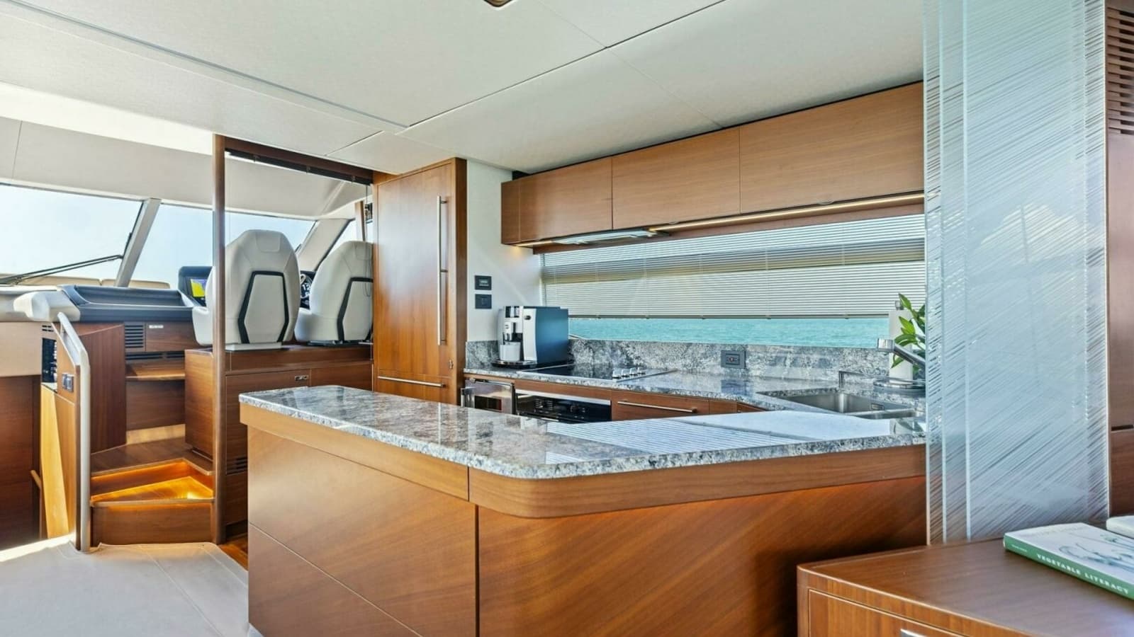 2018 Princess Y75 Motor Yacht