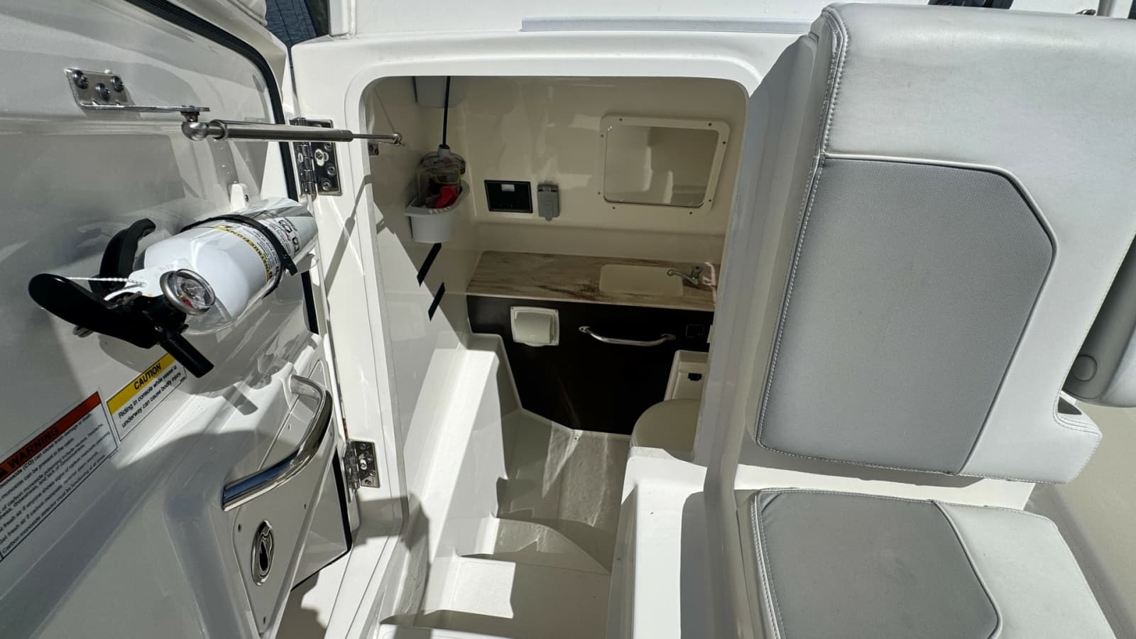 2022 Pursuit S288-