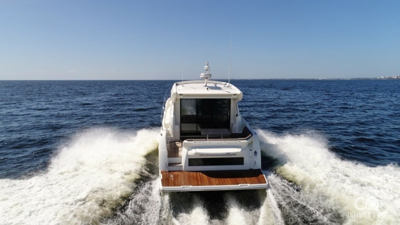 2018 Prestige 460 S