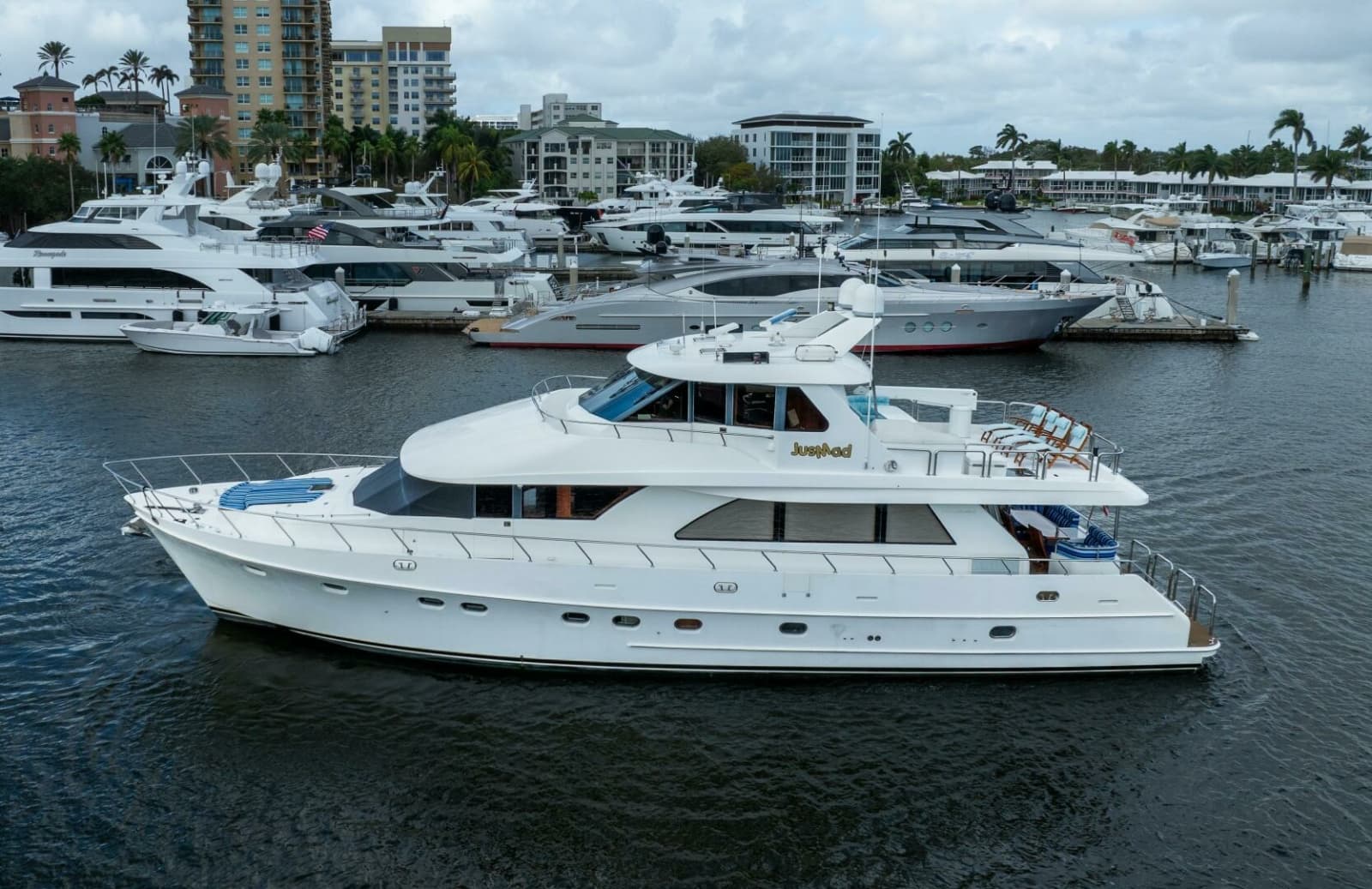 2005 Ocean Alexander 80 motoryacht