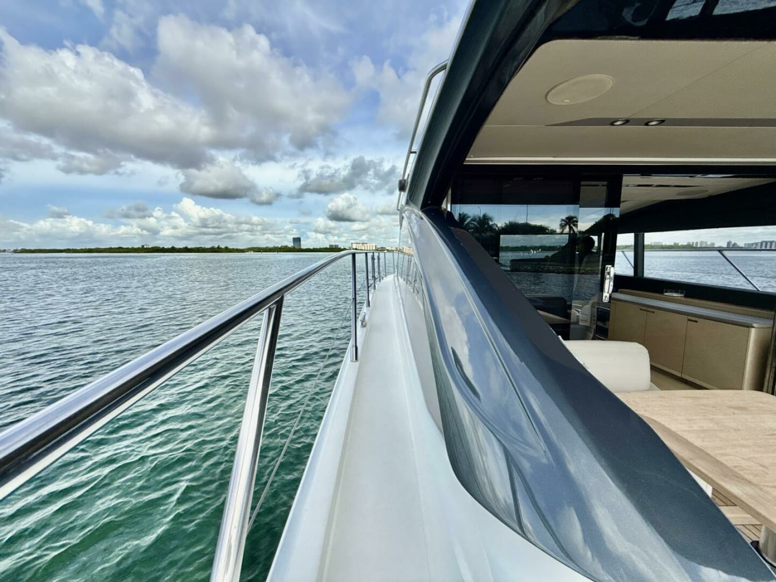 2017 Princess V58