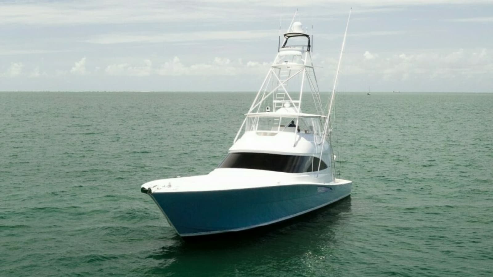 2018 Viking 72 Convertible - Wrapped Up