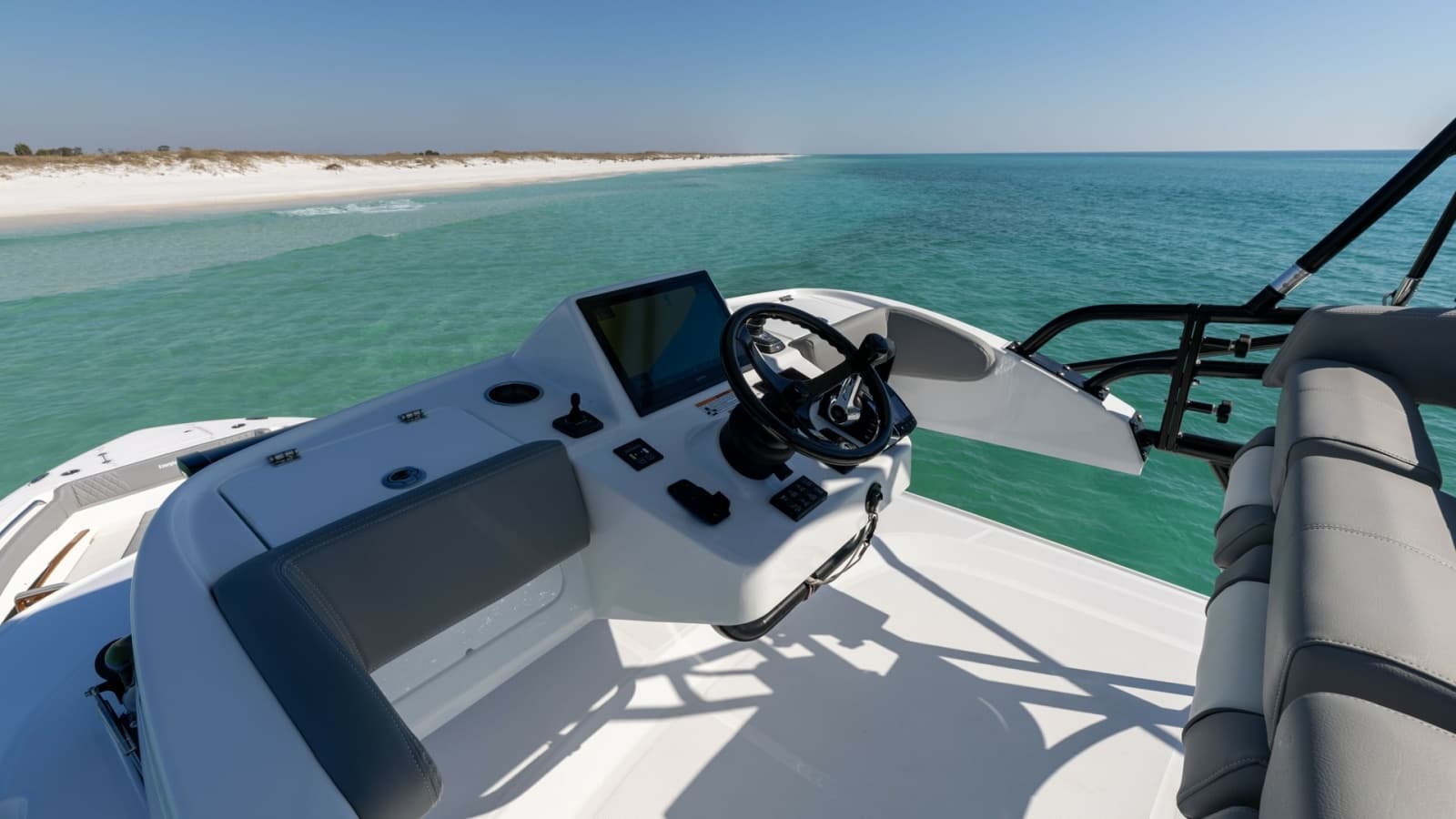 Flybridge Helm Station