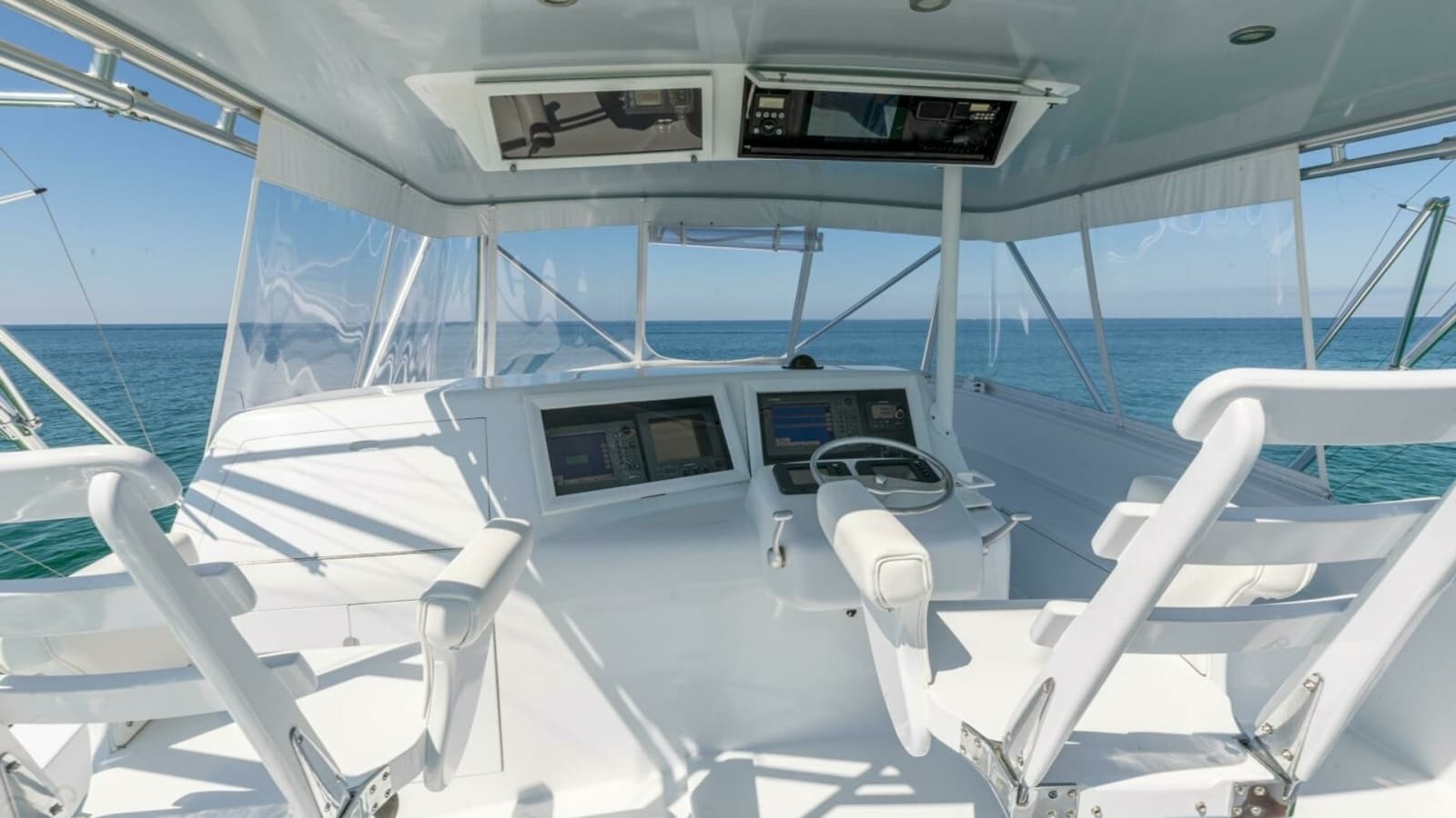 1998 Miller Marine 60' Convertible CAT'N'AROUND-Helm 1