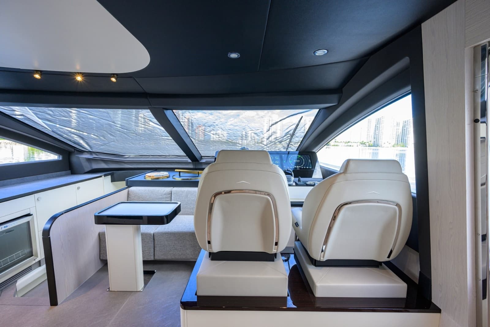 Azimut 78 - DT78 - Helm